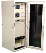 Rack-mounted seismograph for indoor monitoring